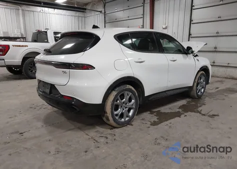 2024 Dodge Hornet R/T from USA, damaged, VIN ZACPDFCW9R3A34460